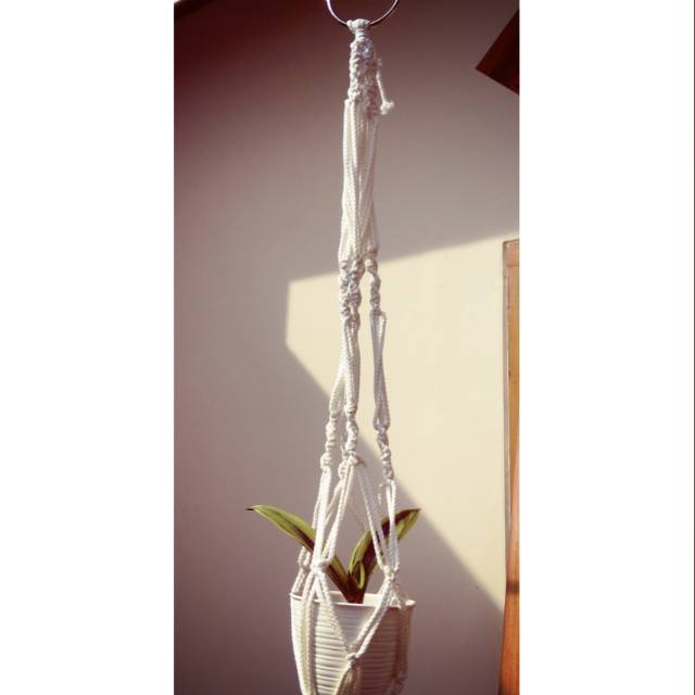 Makram / Macrame Handmade Tali Sumbu Elastis Pot Gantung Ring Besi Warna Putih utk Pot Diameter 12cm