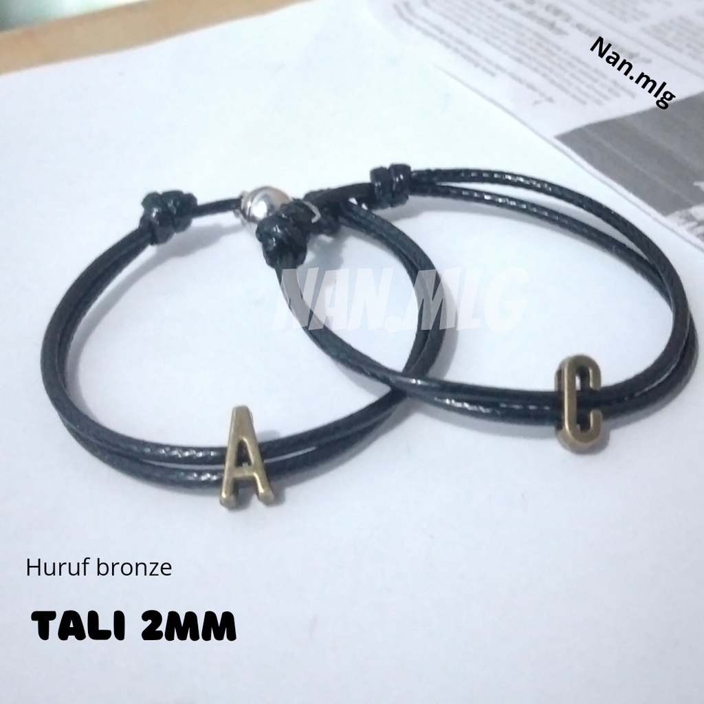 Gelang Couple Tali Huruf Bronze Magnet