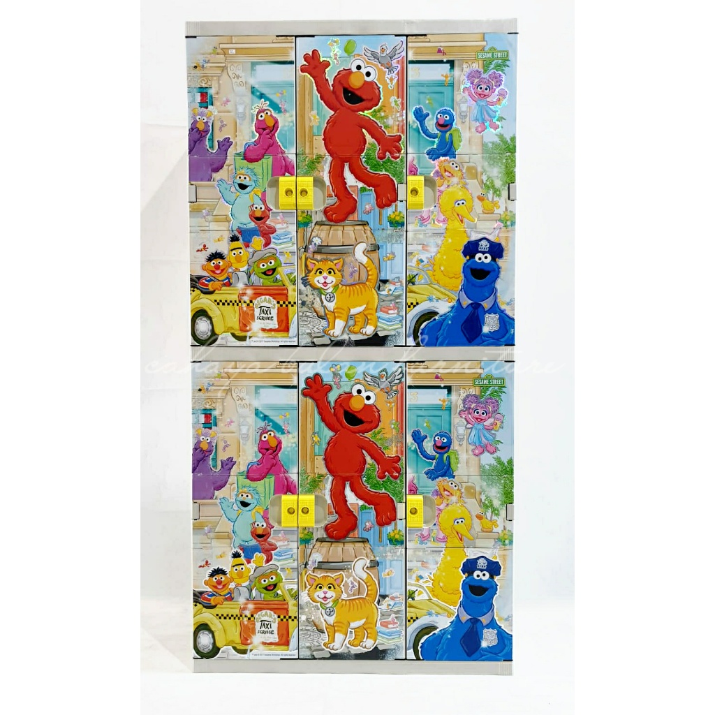 LEMARI PAKAIAN PLASTIK ANAK AKAKO 3 PINTU ( A3G 1.4 ) + GANTUNGAN GAMBAR SESAME STREET / ELMO