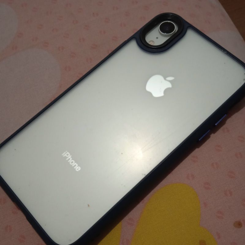 iphone XR 128GB white