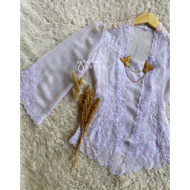 Kebaya Jadi Bordir Bali Premium | Kutubaru lengan lonceng (berkerut di pundak)