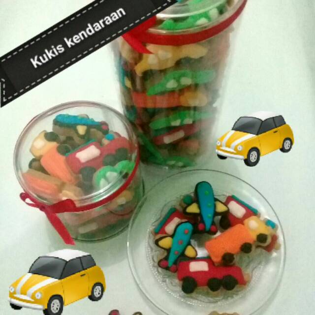 

Kukis karakter kendaraan. Kue kering dengan bentuk yg unik membuat sajian lebih menarik