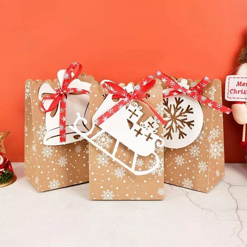 (PB6) Paperbag Christmas/Natal Dengan Gantungan dan Pita