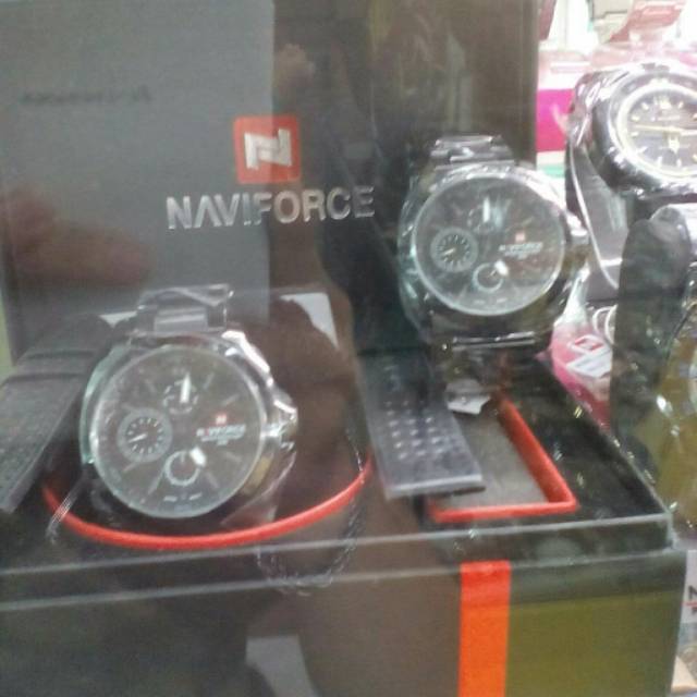 Jam Tangan Pria Naviforce Original Garansi 1 Tahun