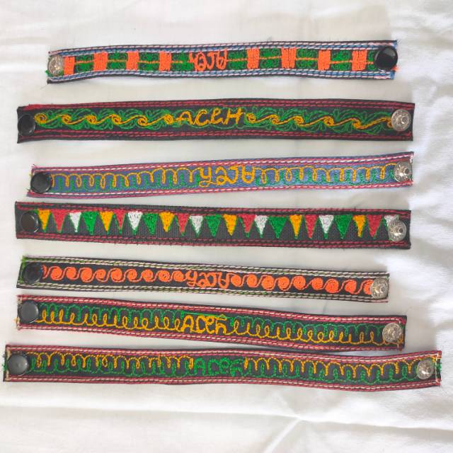 Gelang Gayo etnik asli khas Aceh / Gelang kain khas Aceh