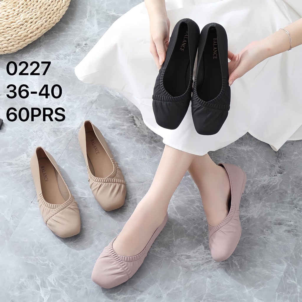 (COD) Sepatu Flat Krut Wanita Jelly Import Balance 0227