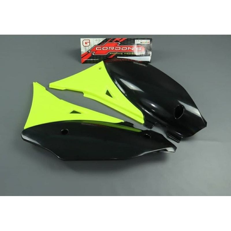 cover body gordon side panel klx gordon hitam hijau