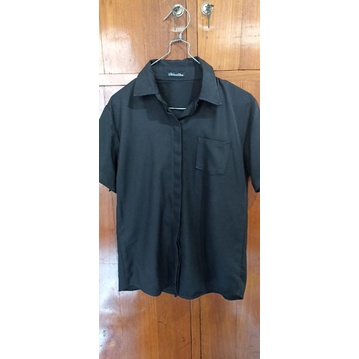 kemeja hitam preloved