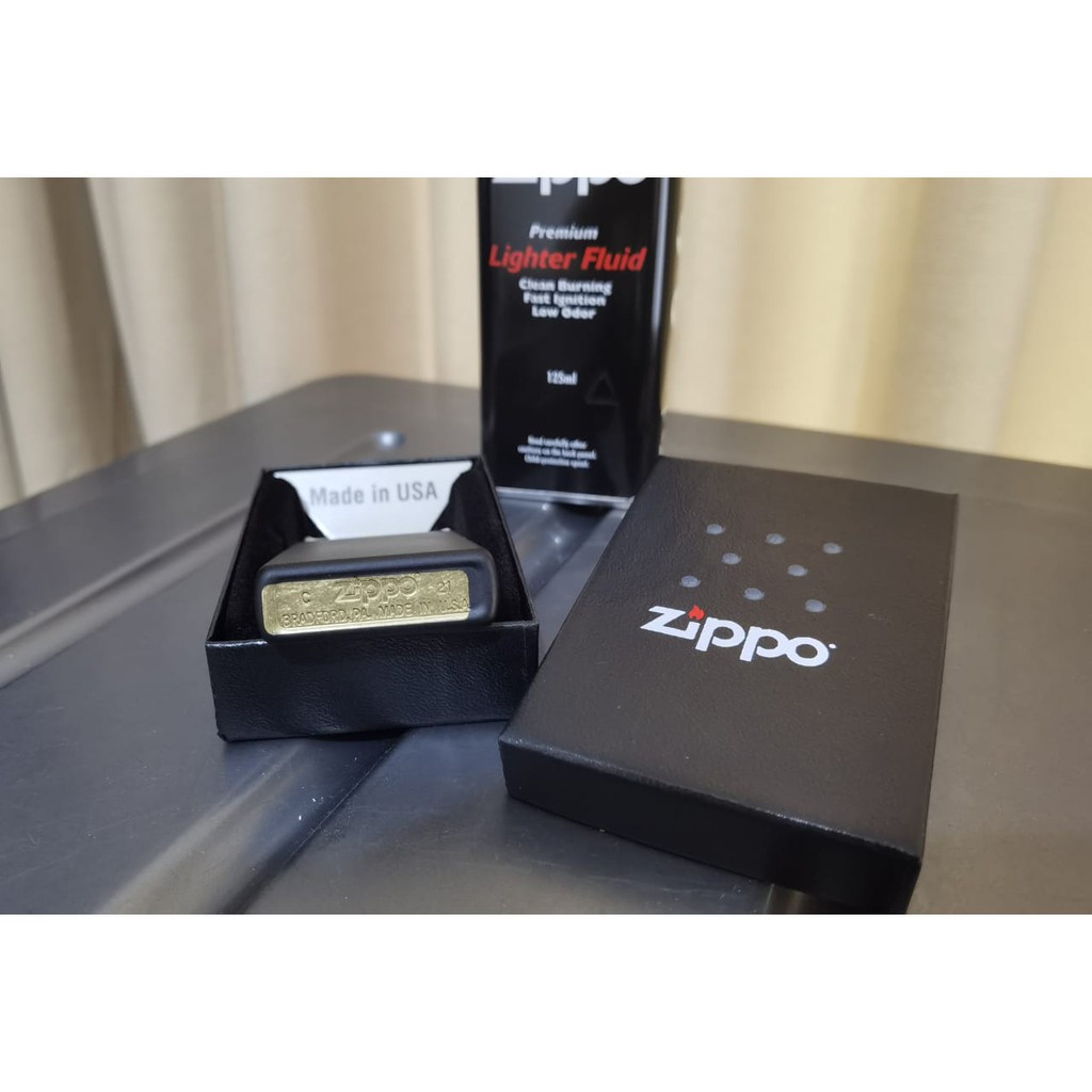 Korek Zippo Black Matte made in USA Free Minyak