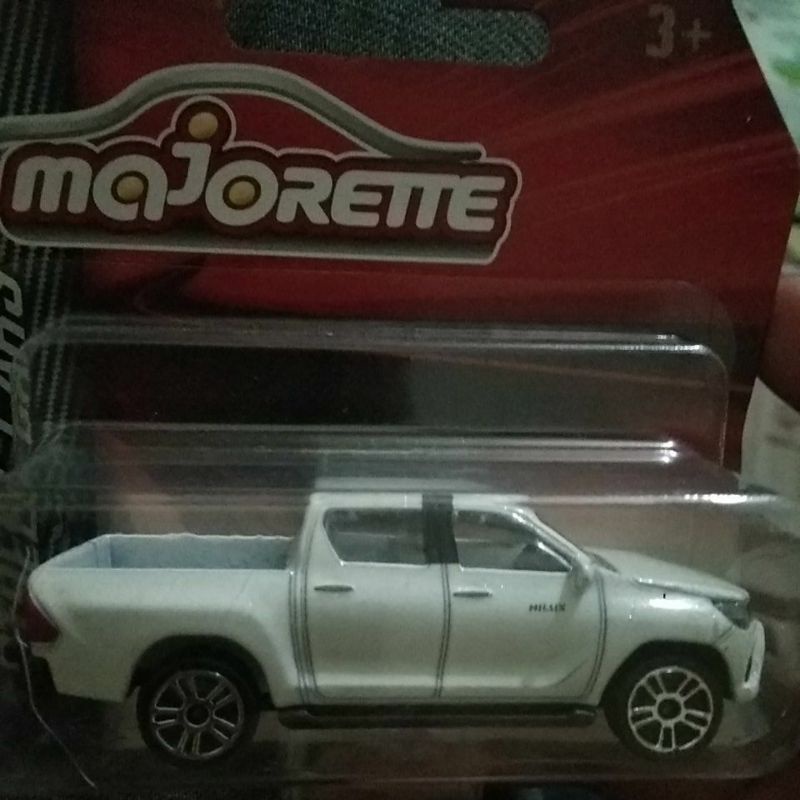 majorette street cars toyota hilux
