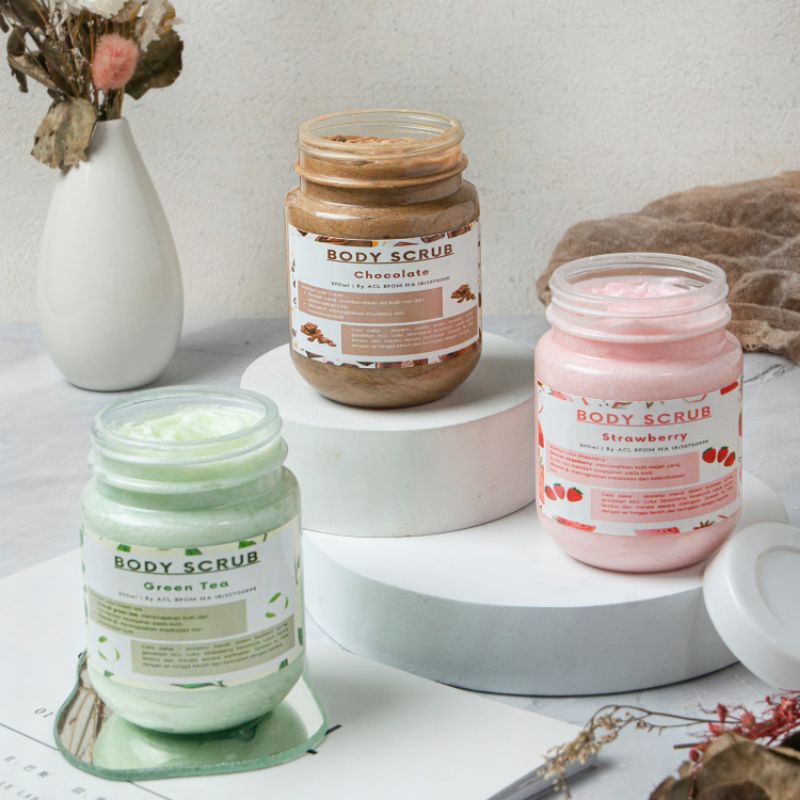 Lulur Badan Memutihkan / Body Scrub / Lulur ala Salon 200ml