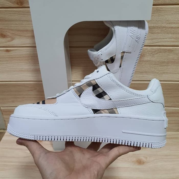 burberry af1s shadow white