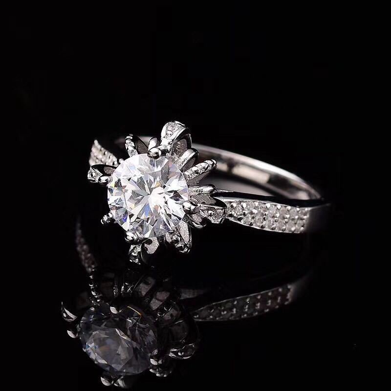 Fashion Fountain Ring Diamond Open Ring