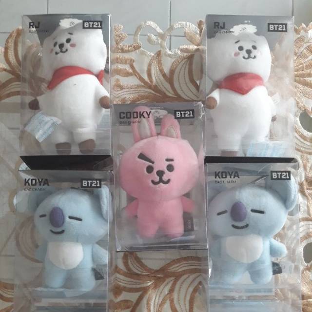 Ready Stock BT21 Bagcharm / RJ / Koya / Cooky