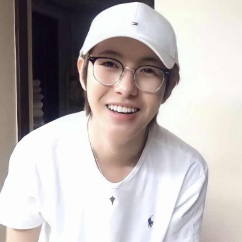 Kaos Polo Mens Cotton Combed Renjun Crewneck T-shirt White