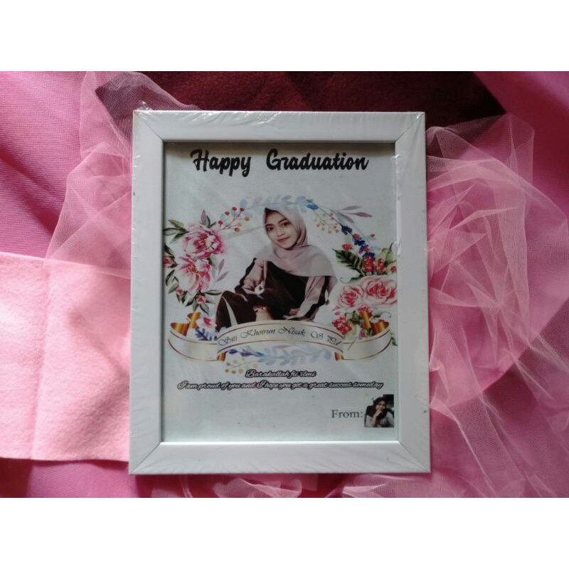 

Custom Kado Editing Foto Flower