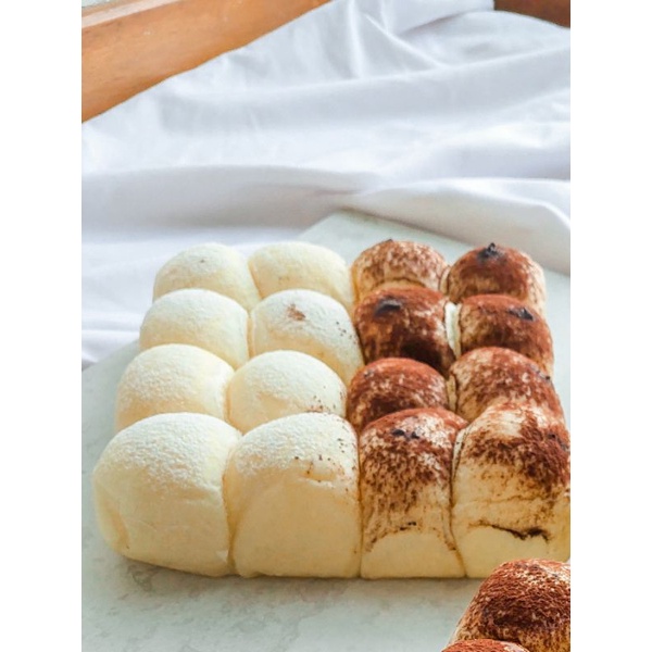 

Roti sobek Jepang Milk Buns isi kombinasi