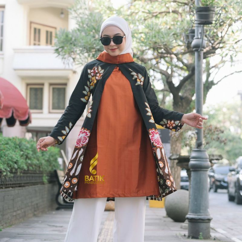 BAJU KEMEJA BATIK WANITA Prabuseno - Aida  Tunik Batik Wanita Prabuseno Lengan Panjang