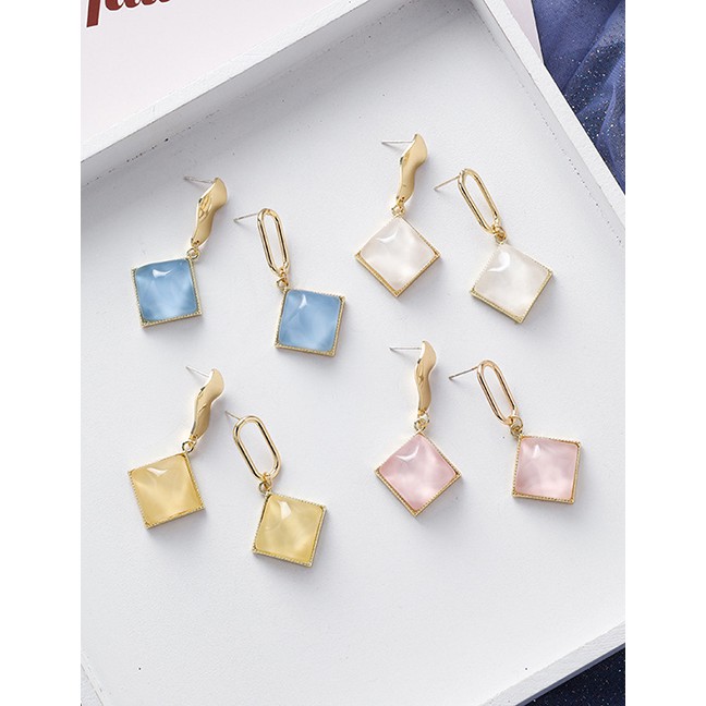 LRC Anting Tusuk Fashion Irregular Asymmetric Metal Water Ripple Earrings F733XX