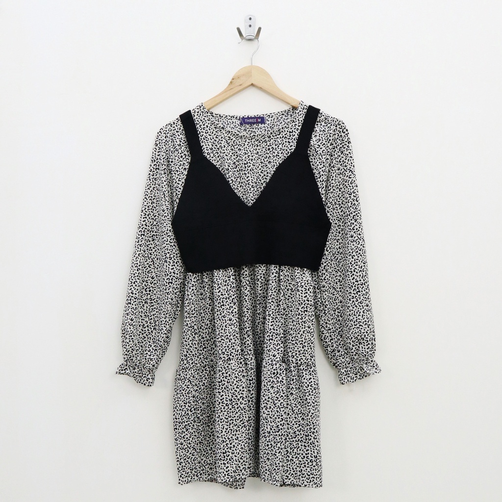 Minea vest dress - Thejanclothes
