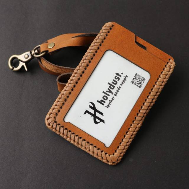 

Name Tag Holder Kulit Asli ID Card Holder | Warna Tan