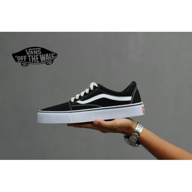 100% premium Sepatu Pria Vans Old School BW grade Original vietnam