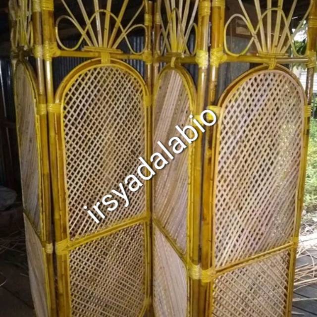 Sketsel/partisi rotan