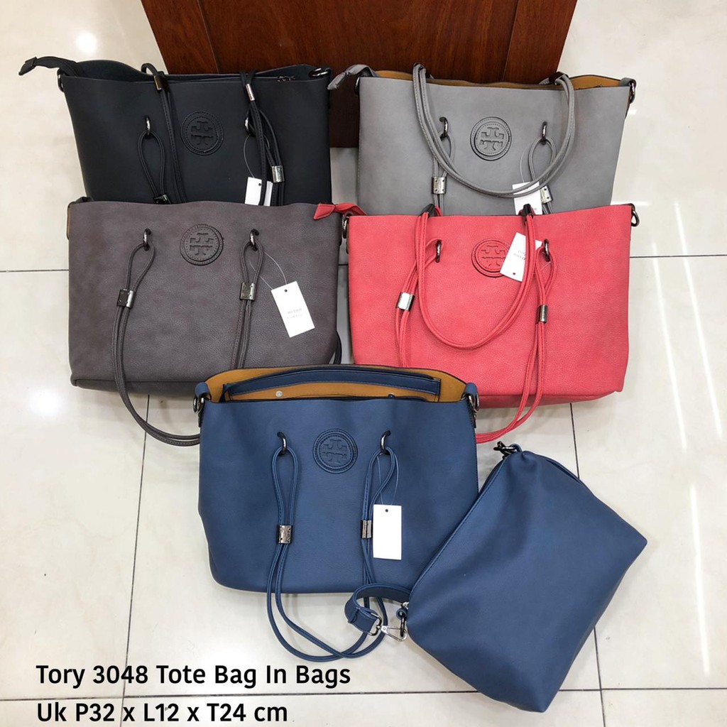 TORY 3048 Tote Bag in Bags Bahan Kulit