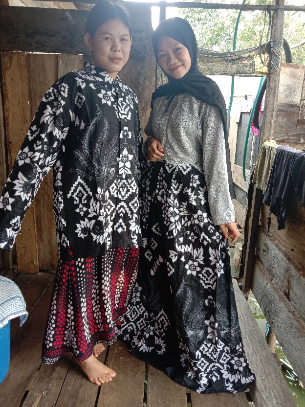 Batik Couple Gamis Brukat Kombinasi Batik Soga 2564