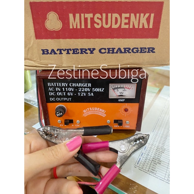 Battery Charger Type 105 - 1 ACCU Mitsudenki