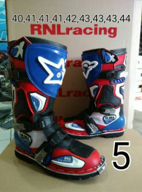 Sepatucross RnL