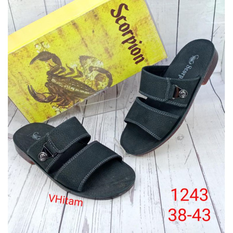 Sandal kulit pria scorpion 1243