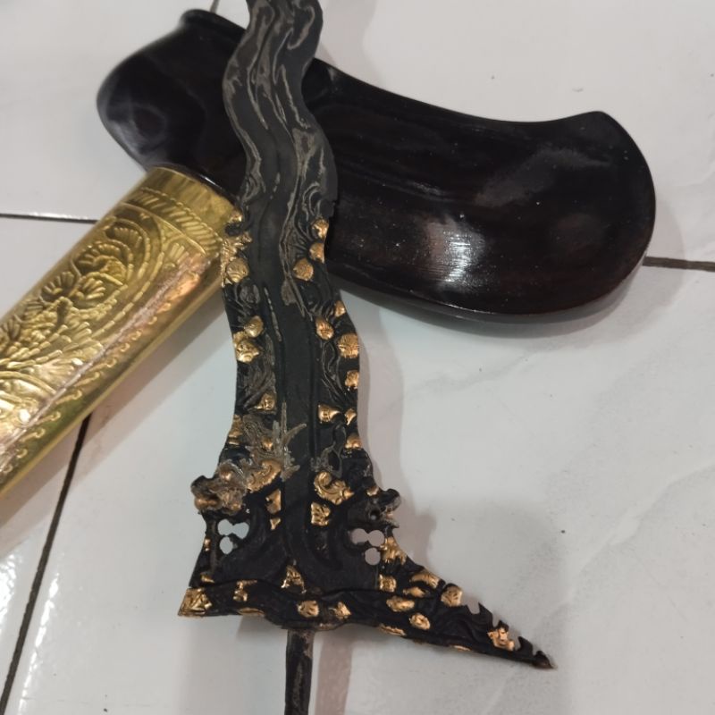 Keris Nogo Kembar Nogo Temanten Kinatah