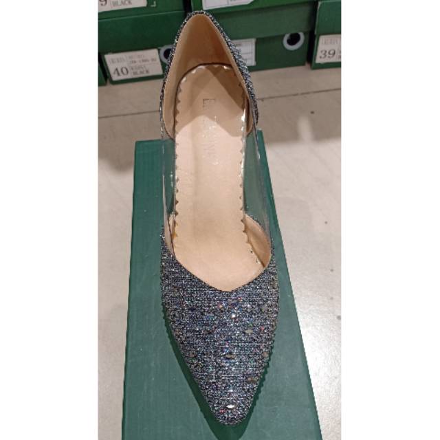 Sepatu heels Ernestine BARU n' ORI.