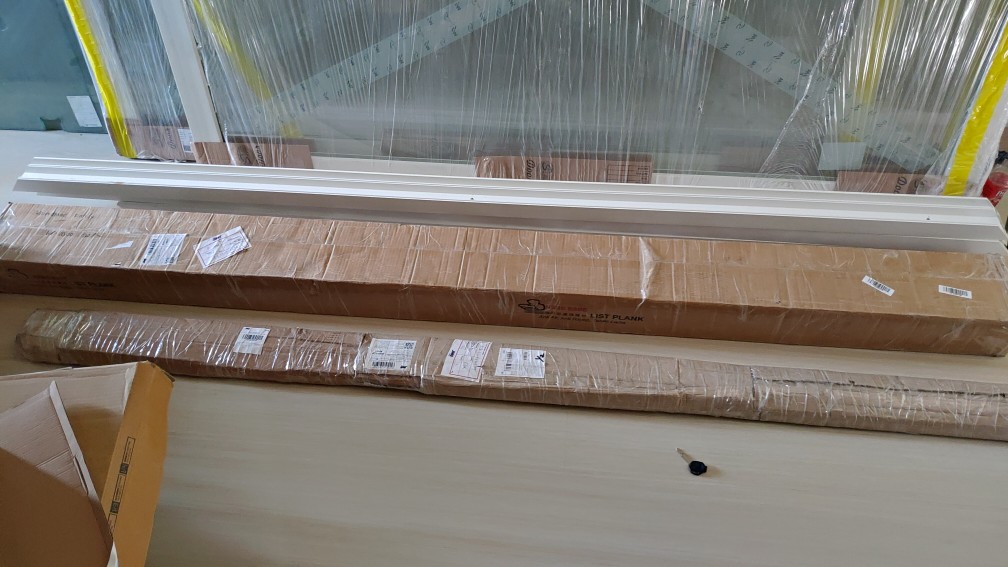 List Plint / Lis Penyambung Plint Aksesoris List Plank / Penutup Plint / Siku Plin Ukuran 10 Cm & 8