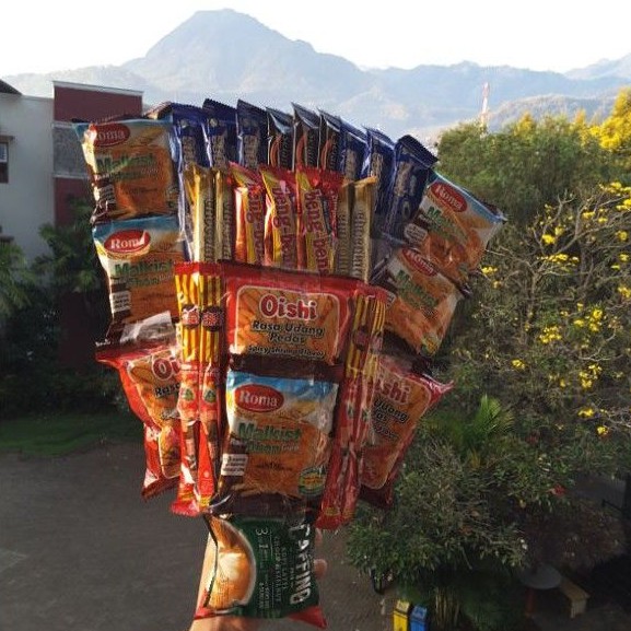Buket Jajan/ Buket makanan/ Buket Pocky/ Buket Wisuda