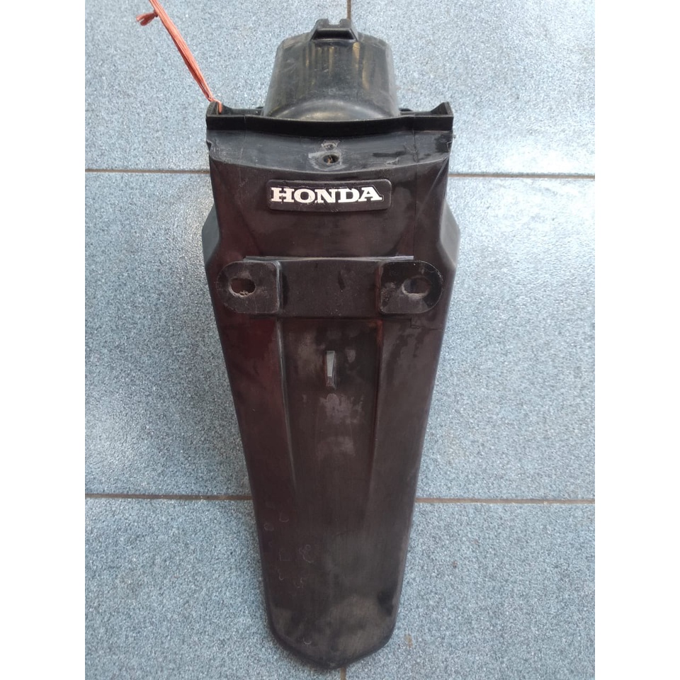 Spakbor Belakang Honda Megapro Primus Ori