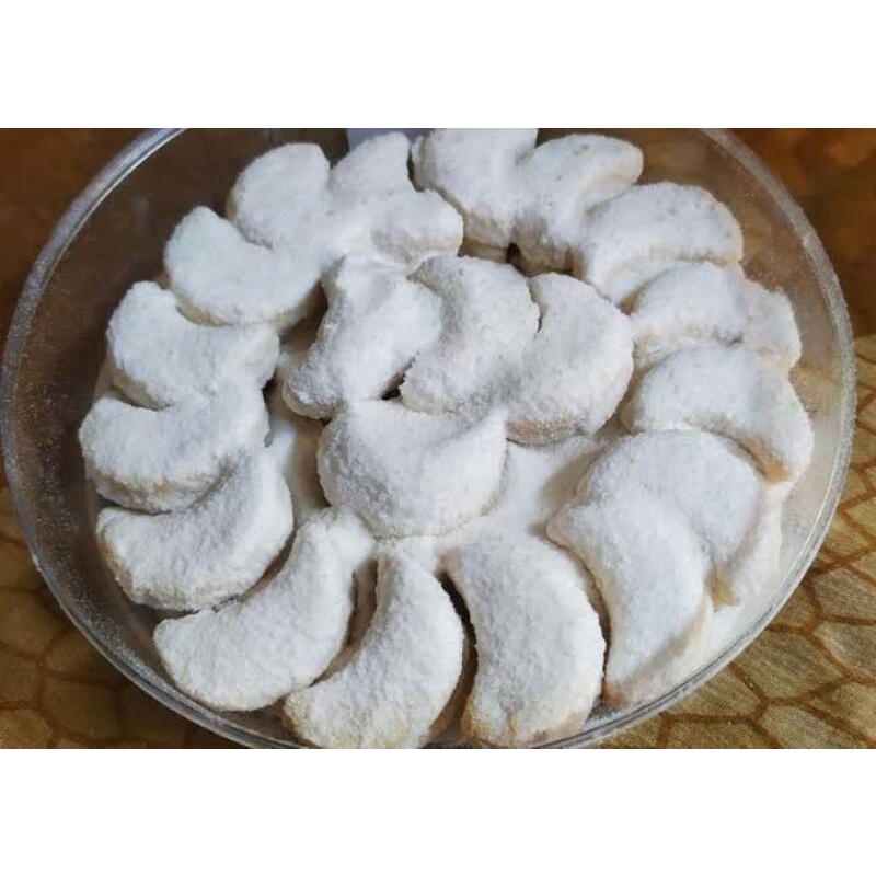 

KUE KERING PUTRI SALJU 500gram