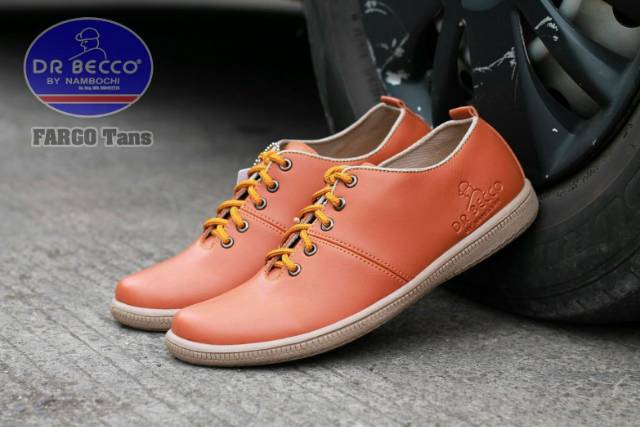 [ bayar di tempat ] Sepatu Kerja Pria Dr Becco Fargo Original Handmade Sepatu kulit murah, Sneaker