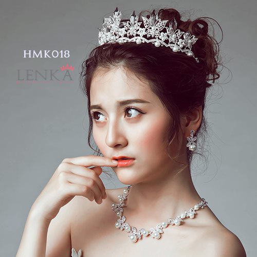 Aksesoris Royal Crystal Wedding Modern Lenka - HMK018