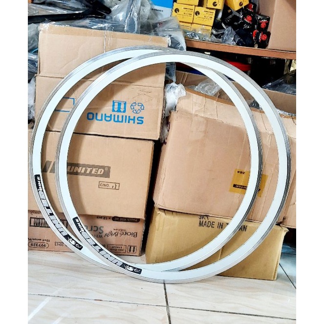 Rims velg fixie 700c 3cm 32H doublewall alloy united