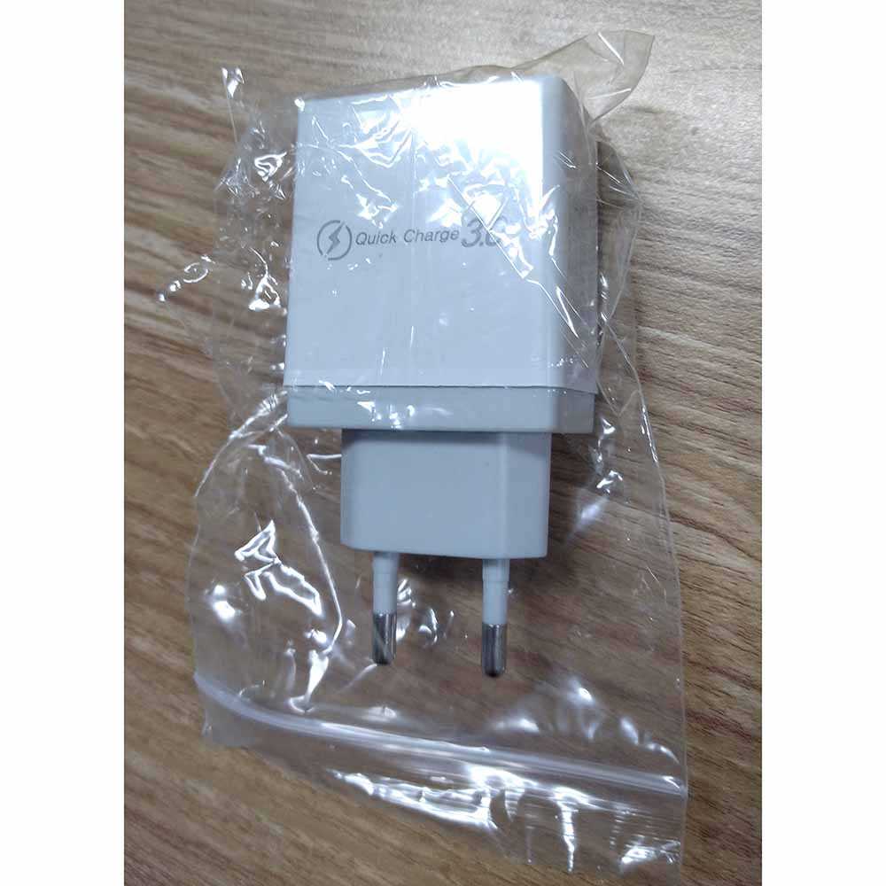 Charger USB Fast Charging QC3.0 4 Port 48W / Kepala Pala Colokan Adaptor Adapter Batok Cas Casan Carger Charge Chasan Charger Hp Vivo Samsung Oppo Xiomi Realme Redmi Huawei Asus Lenovo Android Dual Usb Micro Fast Charger Charging Cepat Penuh Murah Origina