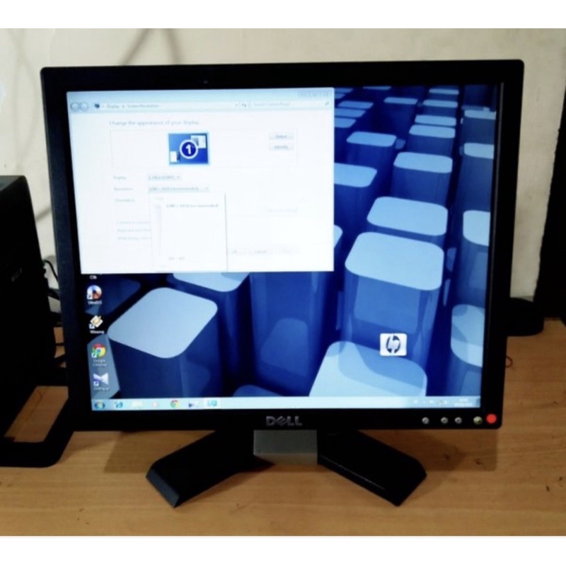 MONITOR MURAH DELL/HP 17-19inch SQUARE LIKE NEW KOMPLIT KABLE ORI