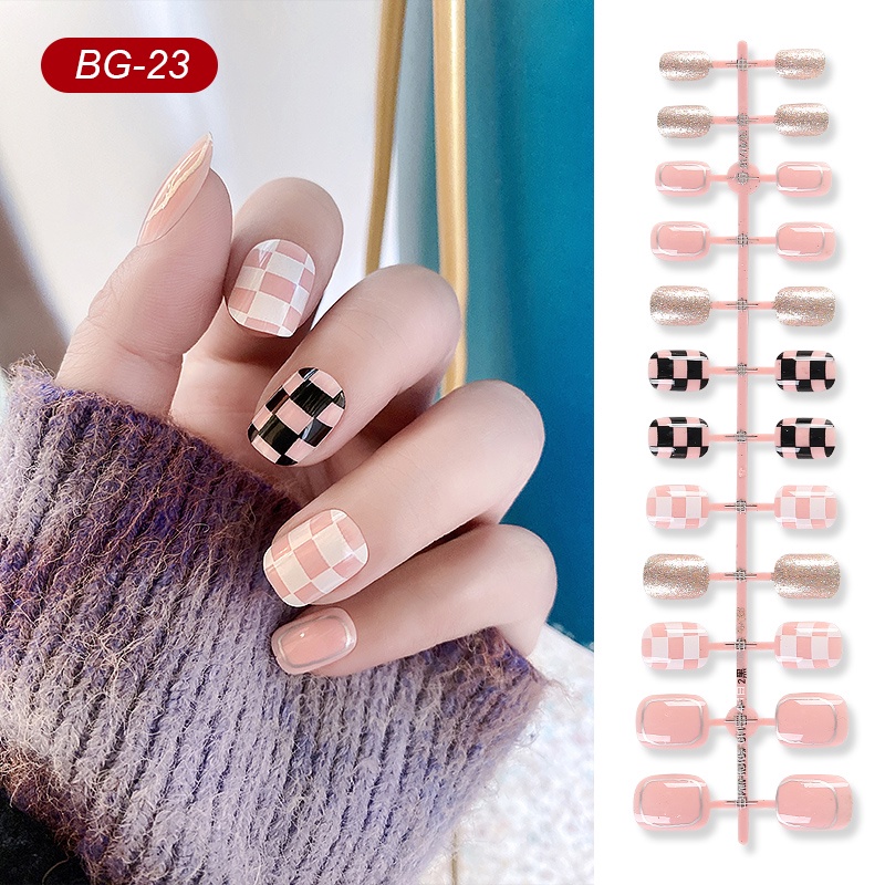 24pcs / Set Kuku Palsu Akrilik Motif Langit Biru / Awan Putih Untuk Dekorasi Nail Art