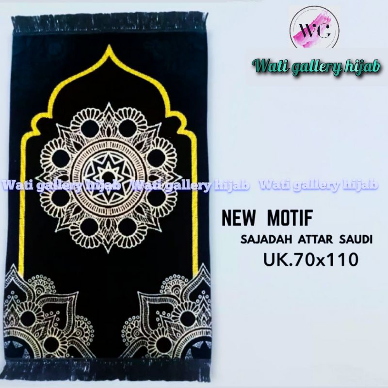 SAJADAH SAUDI BLACK ATTAR FLOWERS/SAJADAH TURKI SAUDI BLACK ATTAR TEBAL DEWASA BLUDRU HITAM PREMIUM HALUS