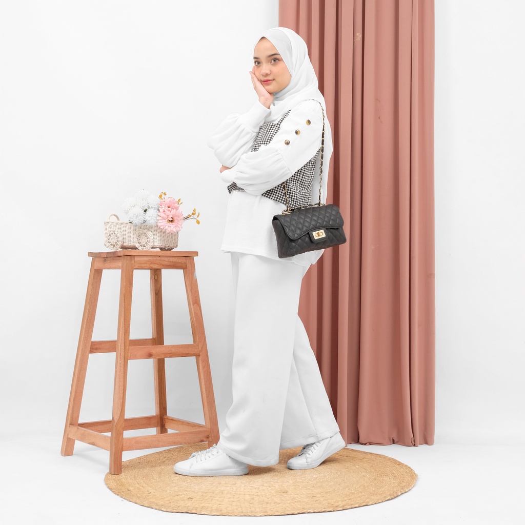Slingbag Tas Selempang Rantai Tas Wanita Murah  Cewek Murah Dan Kekinian Trendy Terbaru