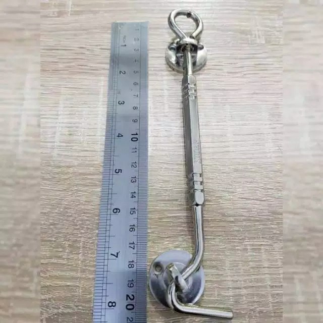 Hak Angin / Cantolan Jendela Murah Model Random Tergantung Pabrik