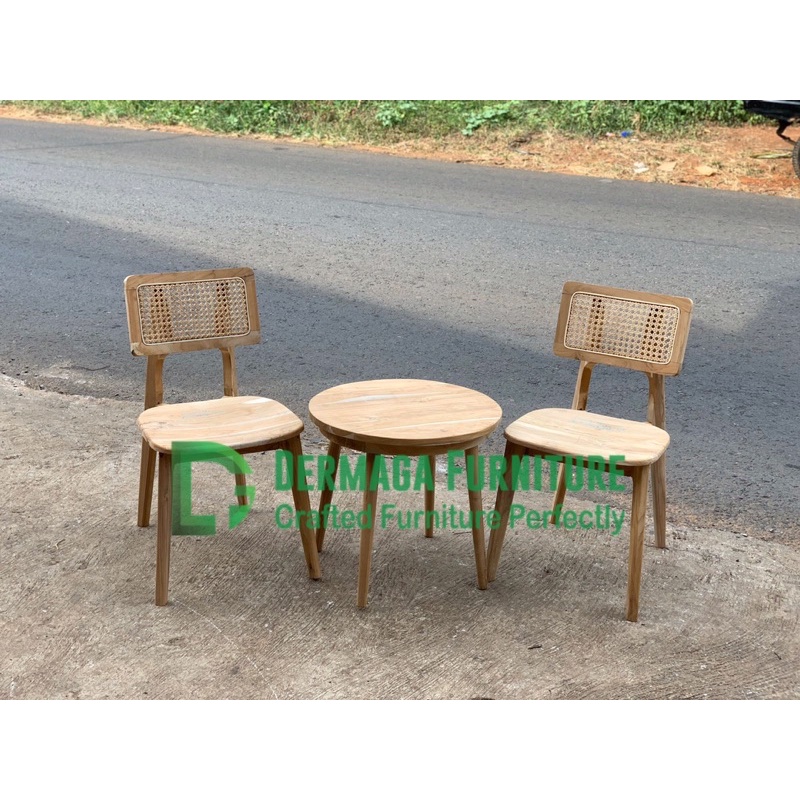 SET KURSI KOTAK RADIO MEJA BULAT RETRO KAYU JATI SET KURSI TERAS MINIMALIS TERMURAH