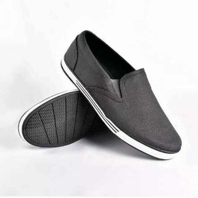 Sepatu Karet Pria merk Sankyo