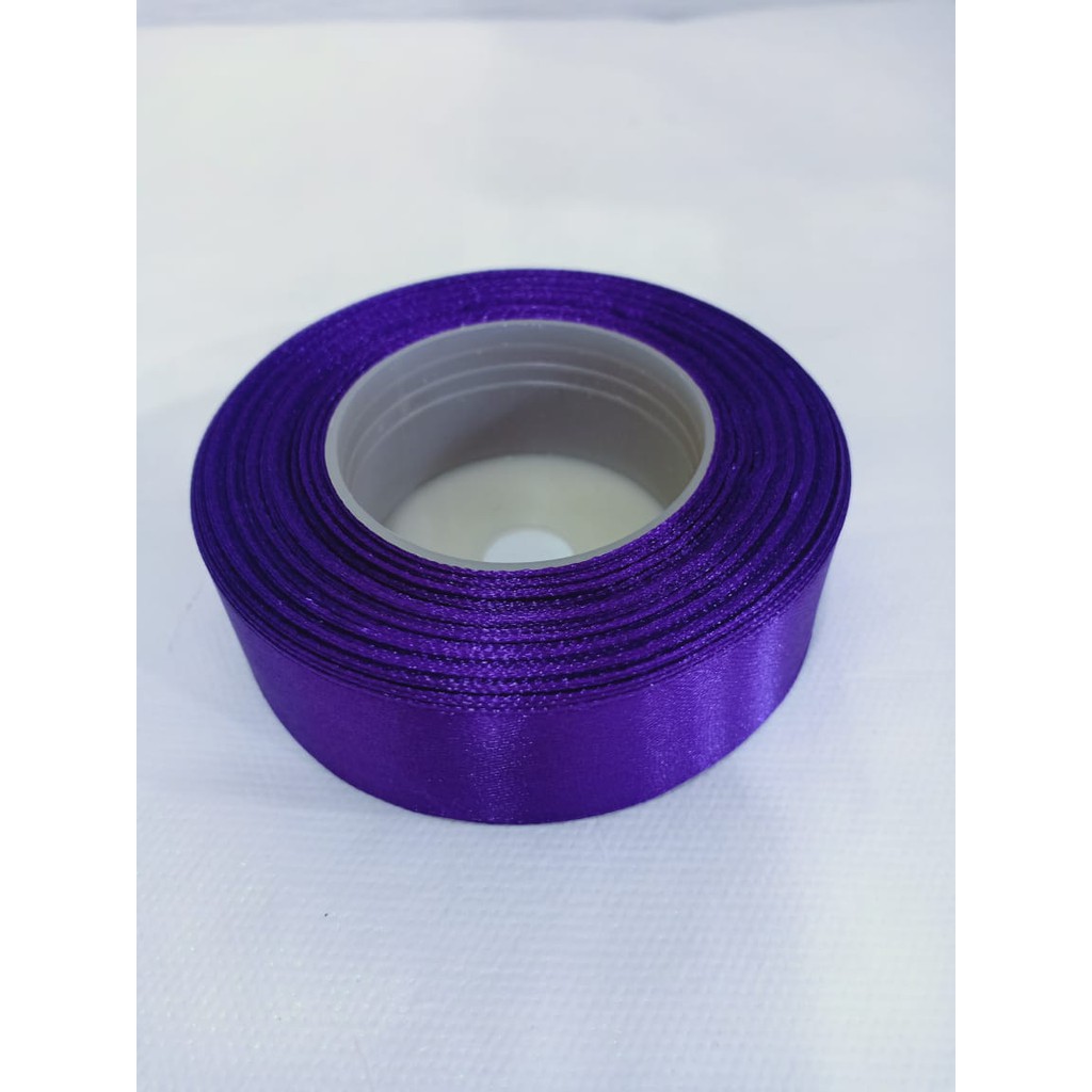 

Pita satin unggu tua 1 inch 2.54 cm Per roll